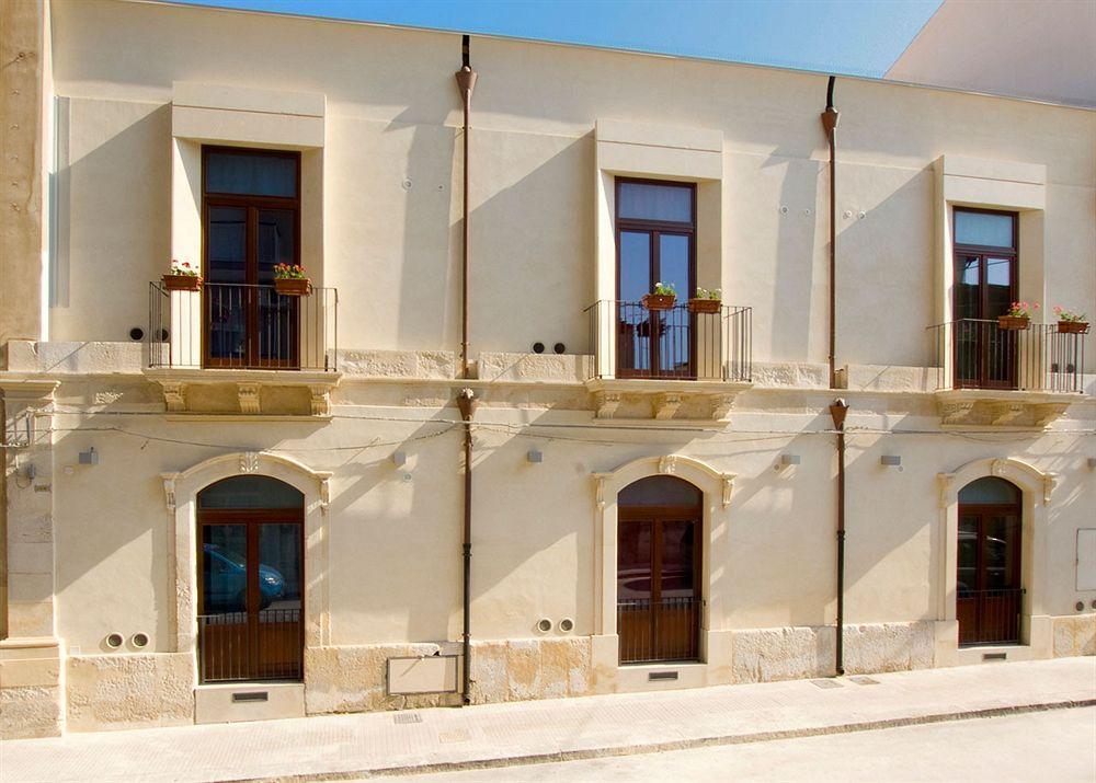 Kyanos Residence سيراكوزا المظهر الخارجي الصورة