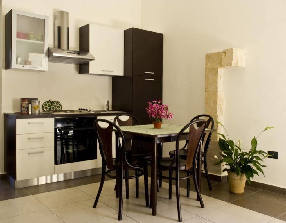 Kyanos Residence سيراكوزا المظهر الخارجي الصورة